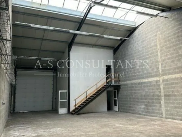 Bureaux 242 m²