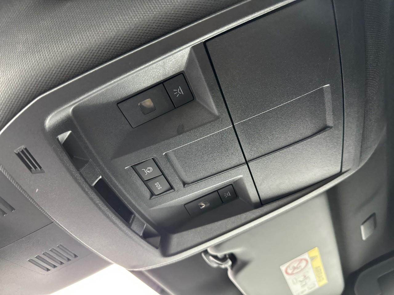 Peugeot 3008 hybrid 145 e-dcs6 gt — photo 35