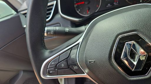 Renault Clio 1.0 TCe 100 - Zen – 2020 – 60798 km – Essence – Boîte Manuelle — photo 28