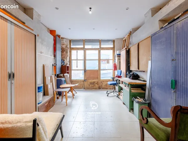 Local commercial 59 m² Marseille