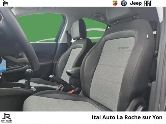 Fiat Tipo cross 1.0 firefly turbo 100ch s/s plus — photo 11
