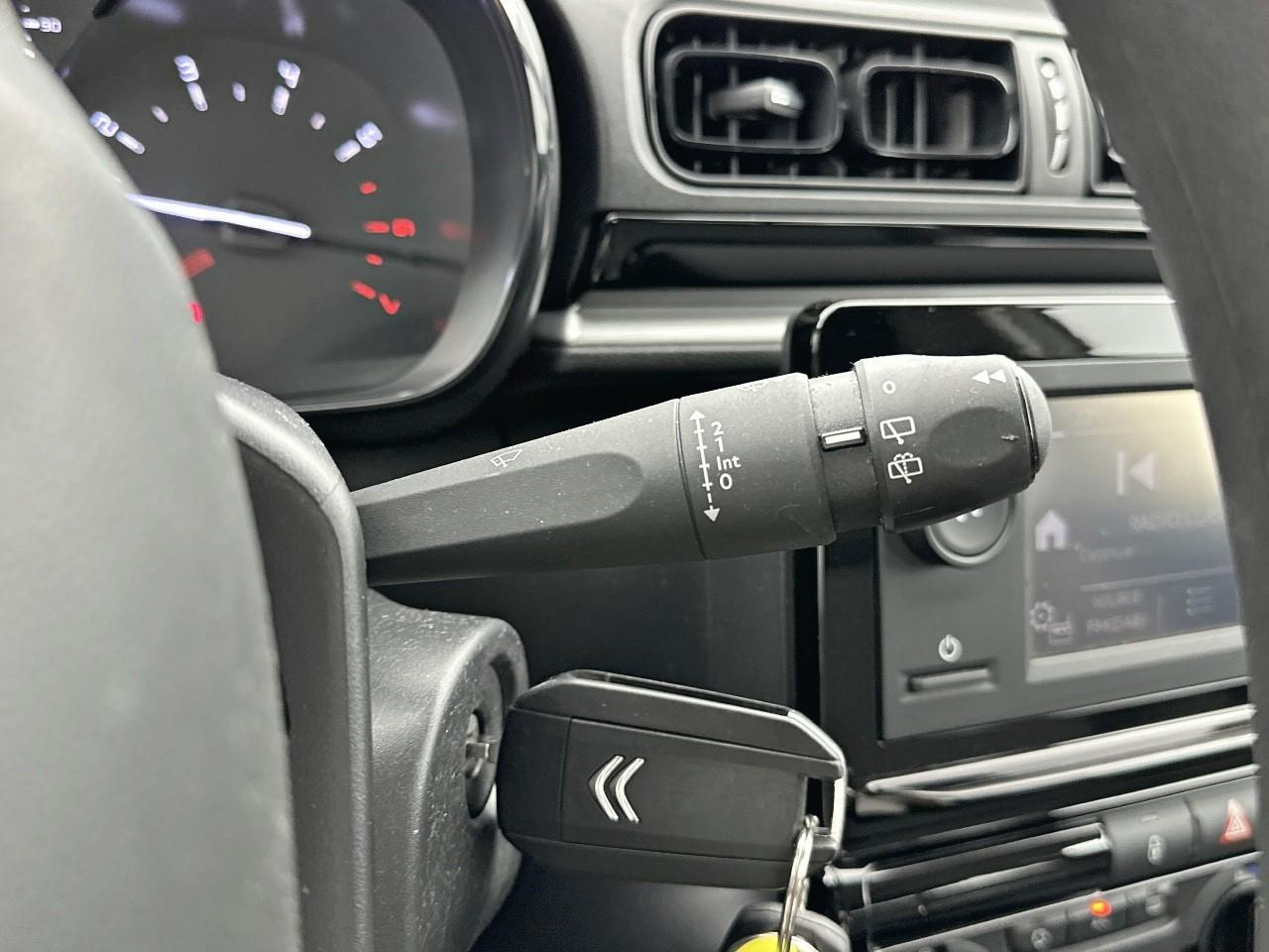 Citroën C3 puretech 83 ch bvm5 you — photo 19