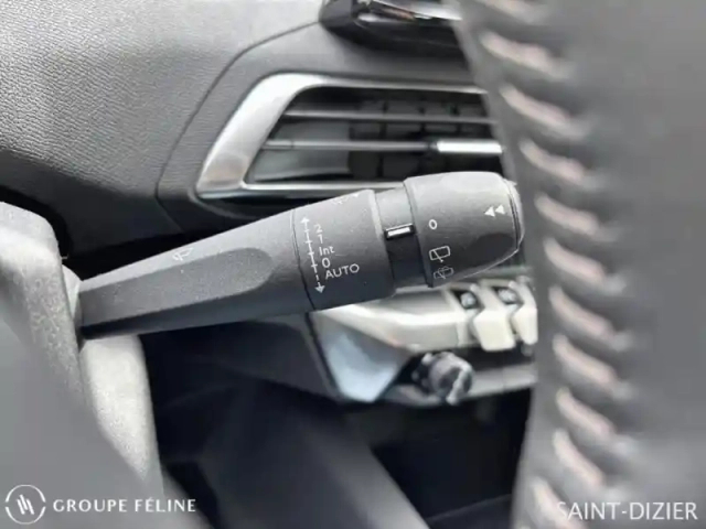 Peugeot 3008 1.2 puretech 130ch s&amp;s active pack — photo 14