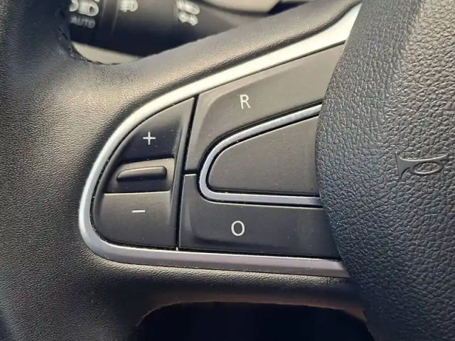 Renault Scenic grand  tce 140 — photo 41