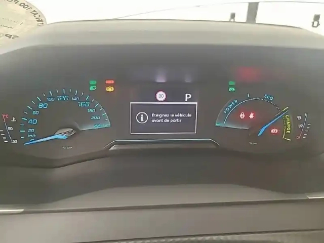 Peugeot 208 hybrid 100 e-dcs6 — photo 10