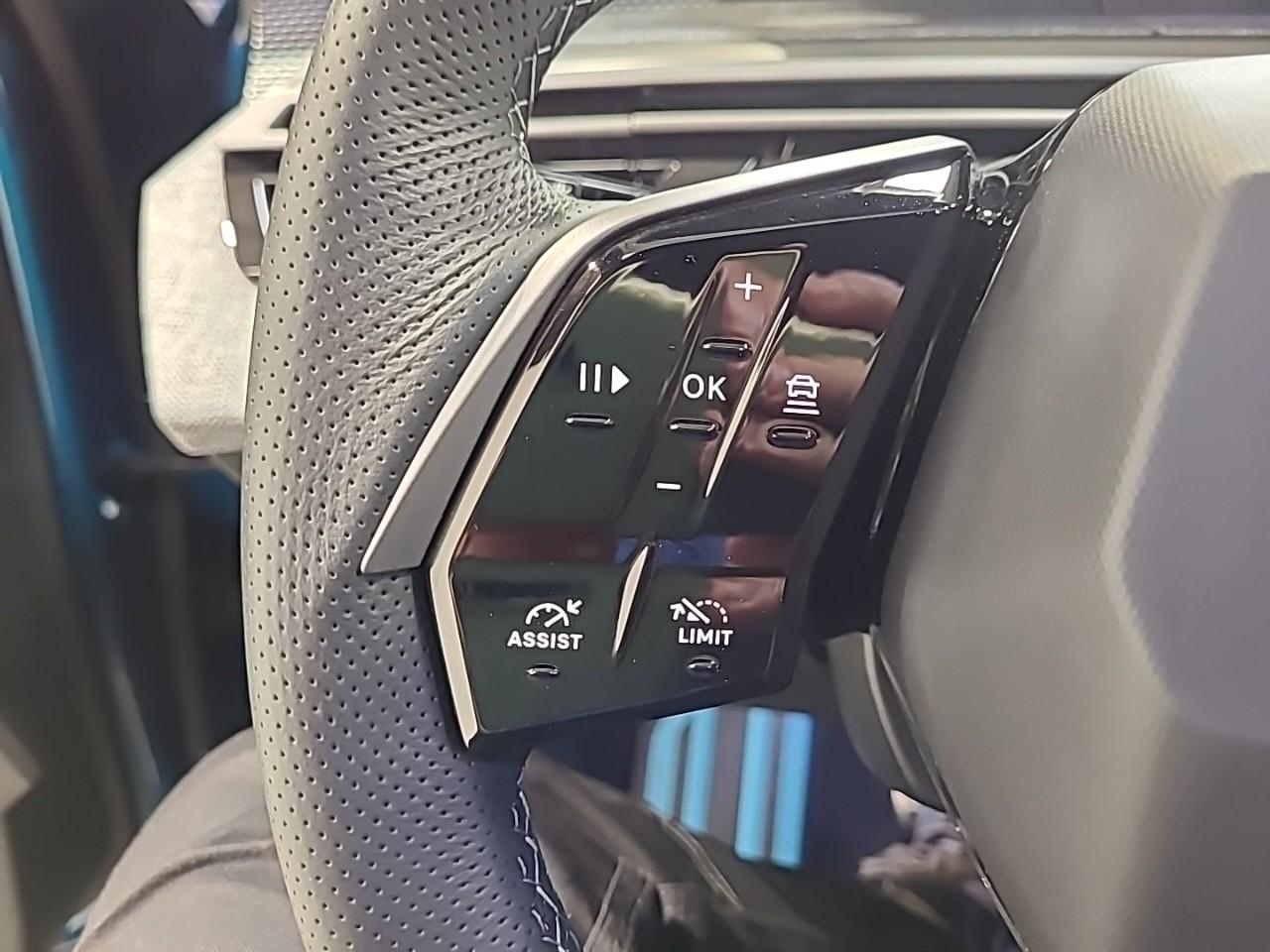 Peugeot 3008 hybrid 145 e-dcs6 gt — photo 22