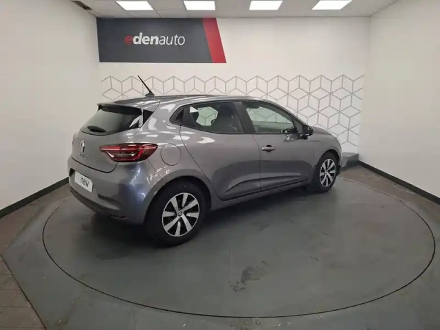 Renault Clio tce 90 — photo 10