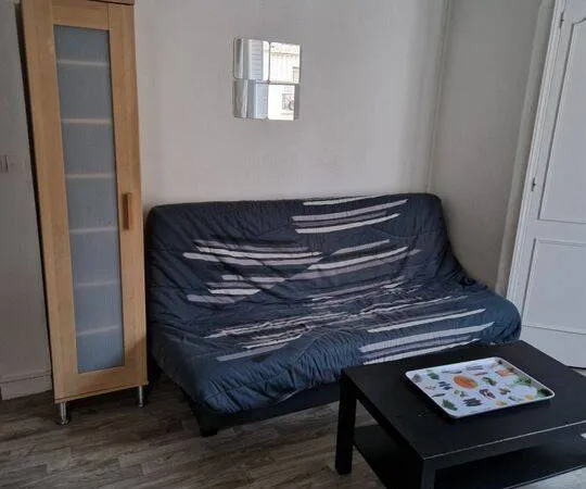 Studio 1 pièce 18 m²