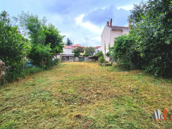 Terrain constructible - 345m²