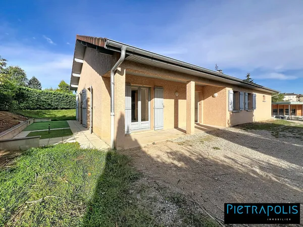 EN EXCLUSIVITE MAISON PLAIN-PIED 2 CHAMBRES 1 BUREAU GARAGE DOU