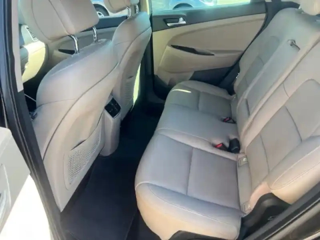 Hyundai Tucson 1.7 crdi 141 dct-7 executive — photo 6