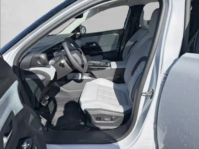 Citroën C5 Aircross hybride rechargeable 195 e-eat7 — photo 57