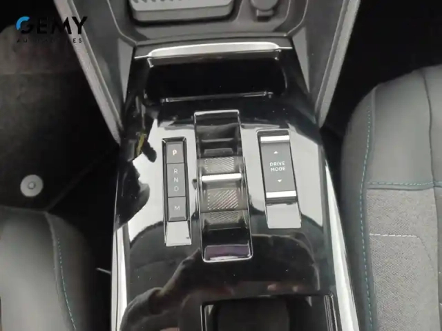Citroën C4 puretech 130 s&amp;s eat8 — photo 18