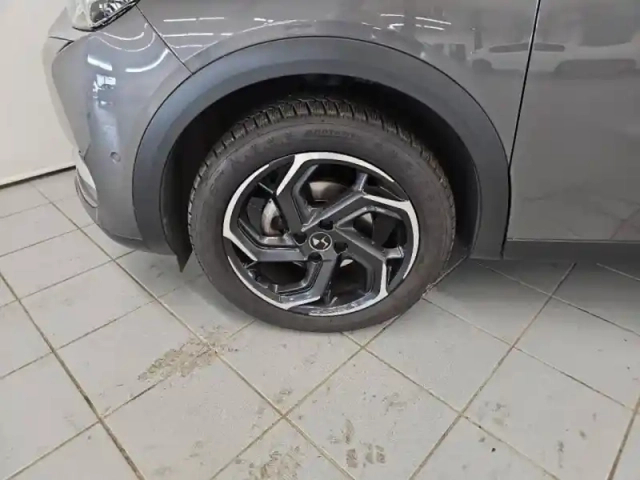 Ds Ds 3 crossback puretech 130ch performance line automatique 7cv — photo 9