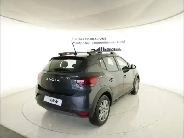 Dacia Sandero 1.0 eco-g 100ch expression — photo 2