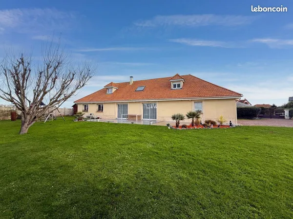 Maison 8 pièces 157 m²