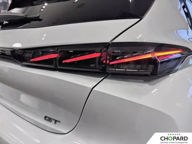 Peugeot 308 electrique 55 kwh 156ch — photo 11
