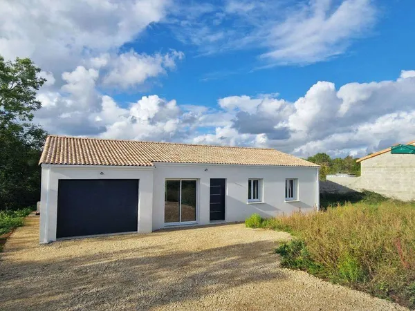 Maison de plain-pied 4 pièces 82 m²