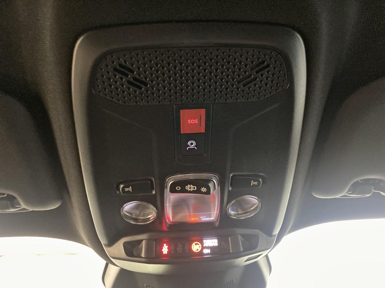 Peugeot 2008 hybrid 145 ch e-dcs6 allure — photo 19