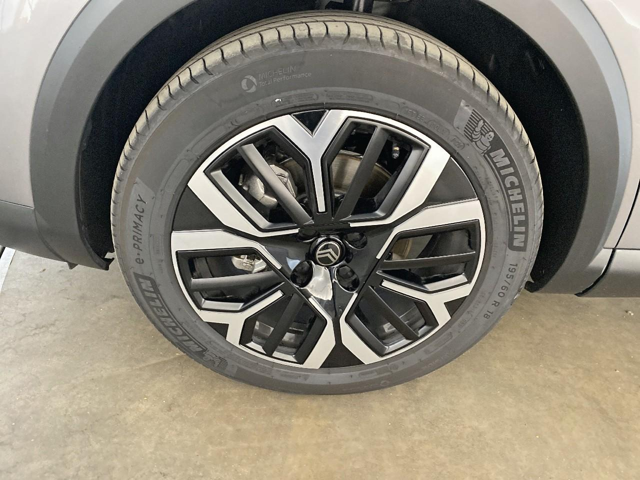Citroën C4 hybride 145 ch e-dcs6 max — photo 11