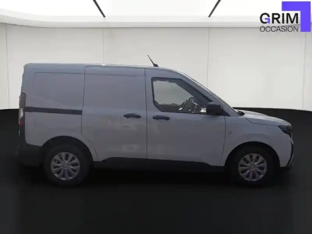 Ford Transit courier fgn 1.0 ecoboost 125 bvm6 — photo 3