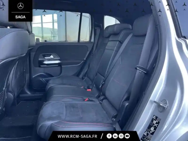 Mercedes Glb 200 d amg line — photo 17