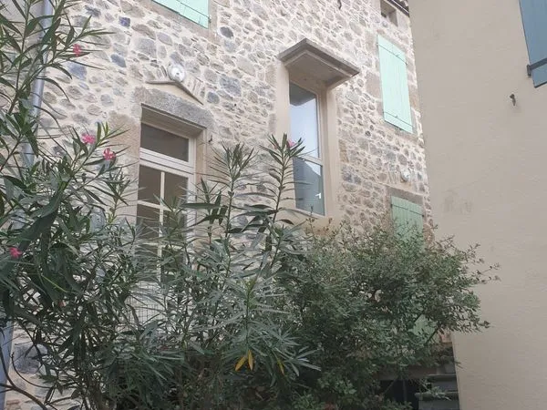 Maison de ville à vals les bains / ardèche
