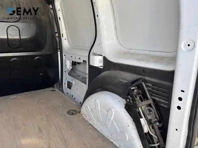 Renault Kangoo Van kangoo express blue dci 95 — photo 13