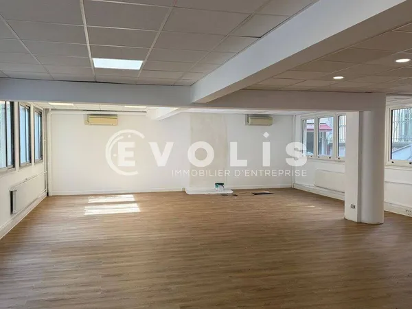 Bureaux 575 m²