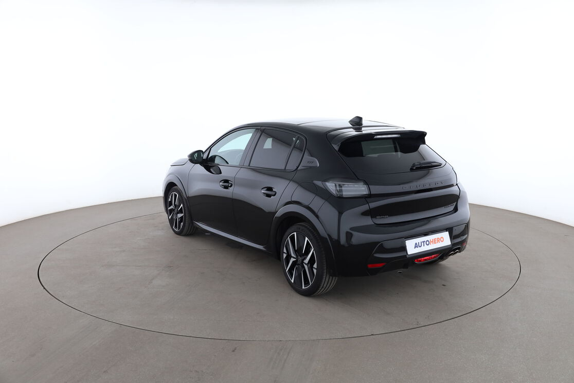 Peugeot 208 1.2 Hybrid GT e-DCS6 — photo 3