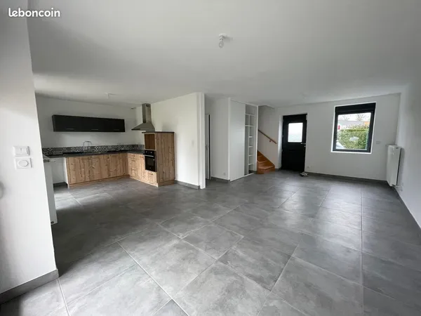 Maison à louer 100m2