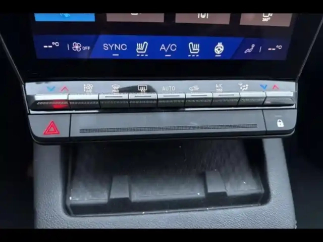 Renault Scenic e-tech electric 220ch techno grande autonomie -24 — photo 15