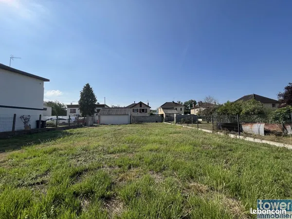 Terrain 496 m² Malemort