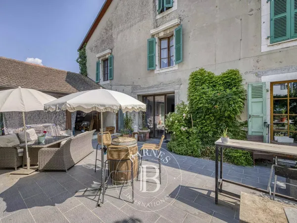 BARNES PAYS DE GEX - MAISON DE MAÎTRE - DIVONNE-LES-BAINS