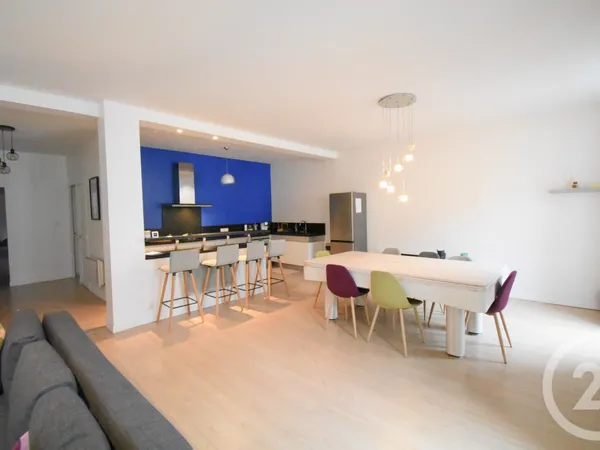 Appartement 4 pièces 122 m²