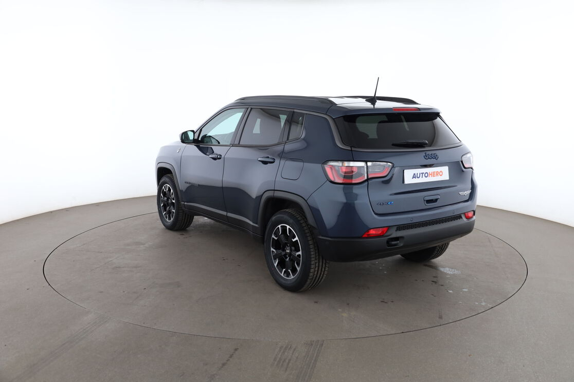 Jeep Compass 1.3 GSE T4 PHEV 4xe Trailhawk AT6 — photo 3