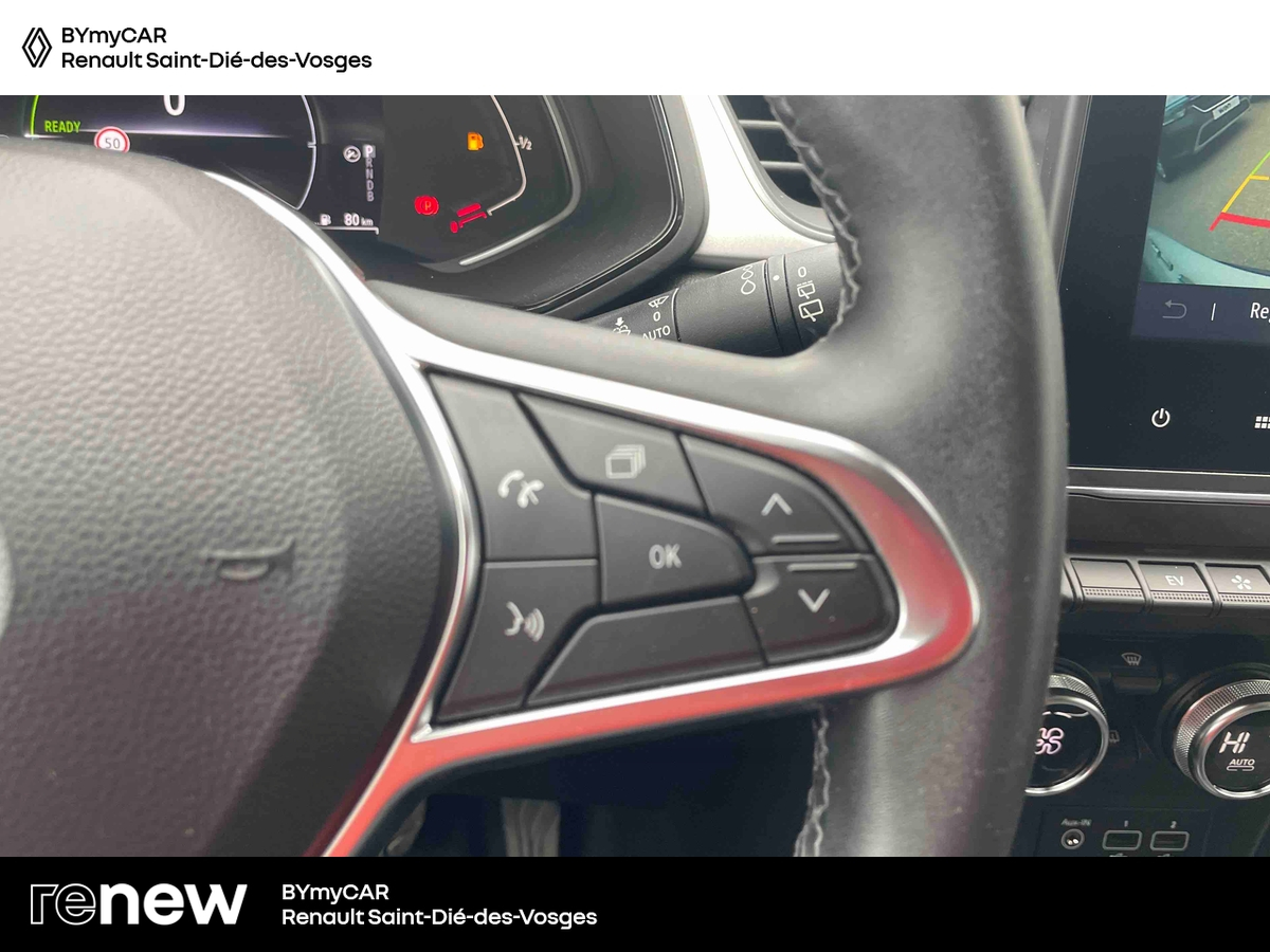 Renault Captur E-Tech full hybrid 145 — photo 18