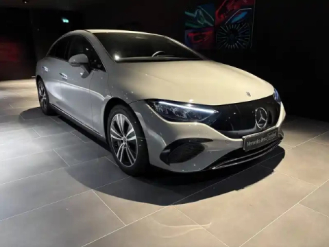 Mercedes Eqe 300