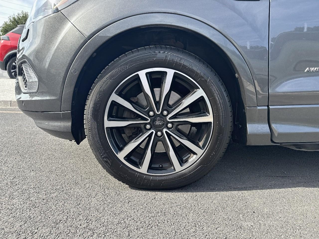 Ford Kuga 1.5 ecoboost 182ch stop&start st-line 4x4 bva — photo 11