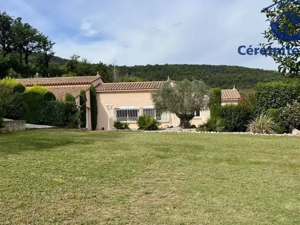 Maison 5 pièces 225 m²