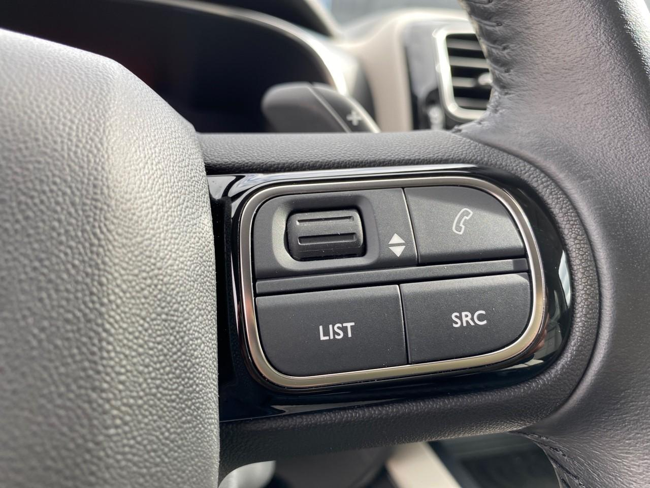 Citroën C5 Aircross hybrid 225ch shine pack e-eat8 — photo 23