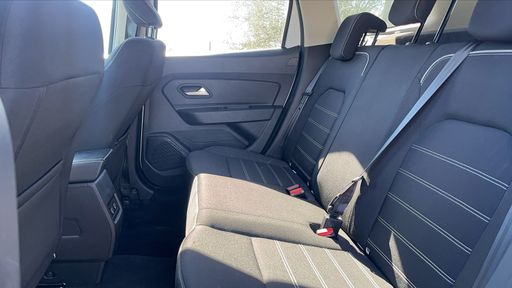 Dacia Duster 1.5 dCi 115 - Prestige – 2022 – 155430 km – Diesel – Boîte Manuelle — photo 38