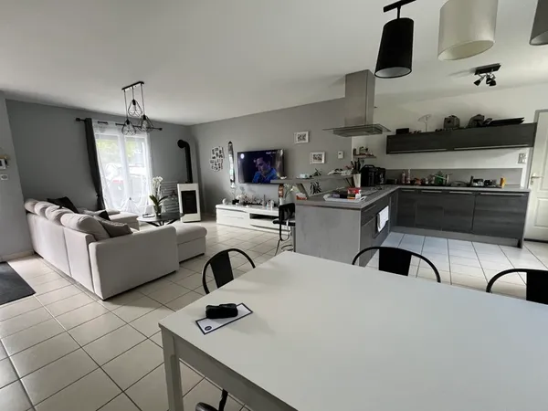 Pavillon 4 pièces 83 m²
