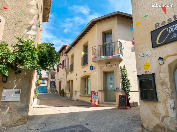 Fond de commerce Boulangerie à Venasque (84) Plus beaux village de France