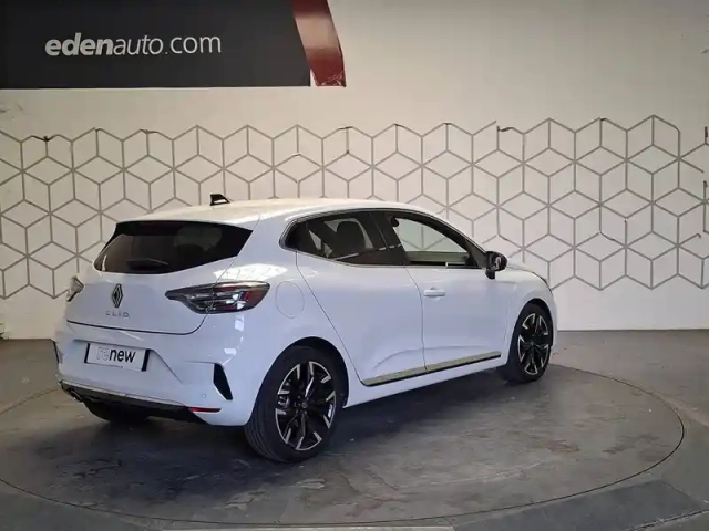 Renault Clio tce 90 ch gsr2 — photo 5
