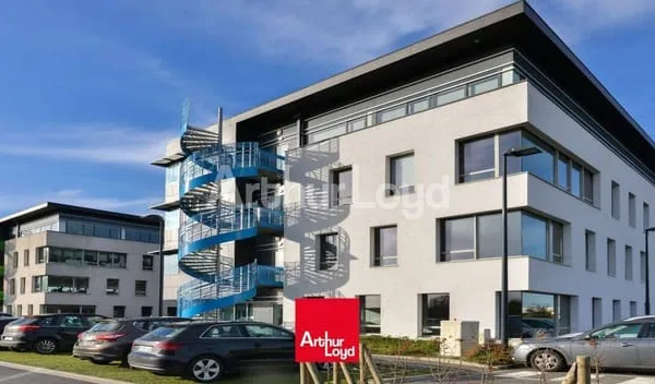 Bureau 294 m²