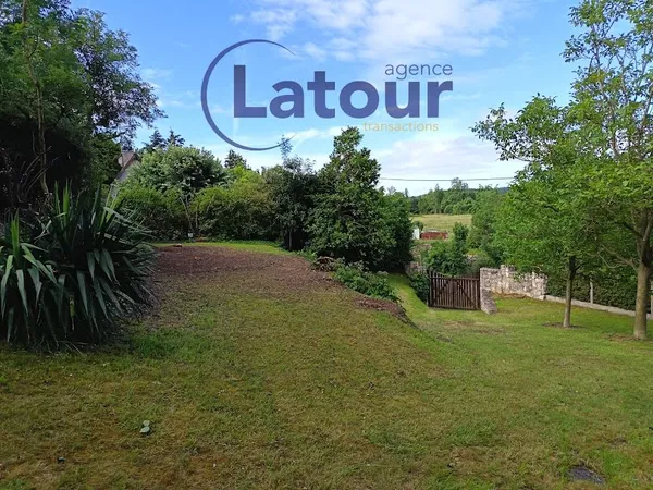 Terrain 851 m²
