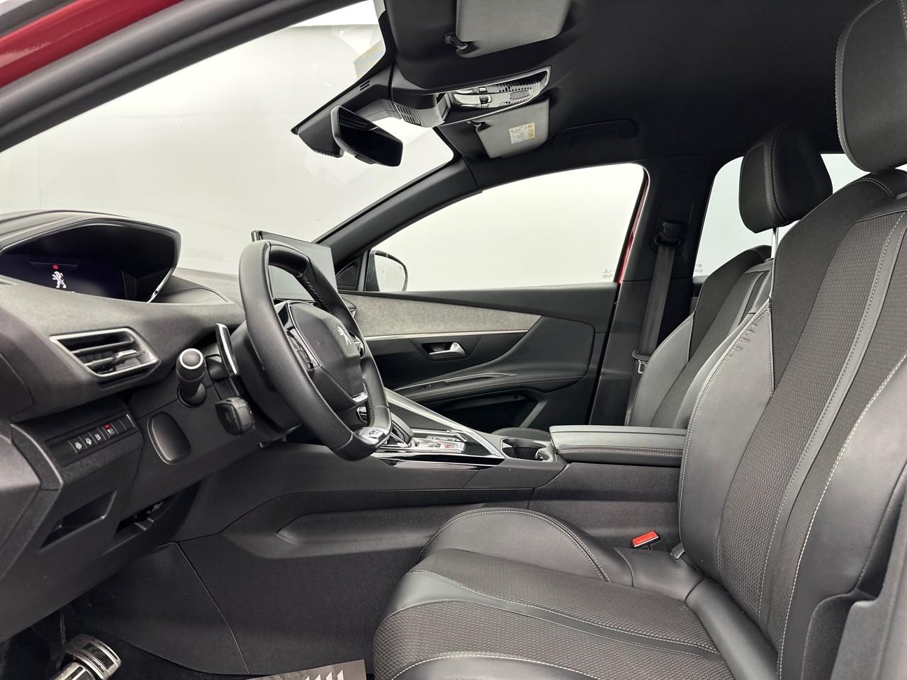 Peugeot 3008 hybrid 225 e-eat8 gt — photo 9