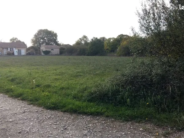 Terrain de 880 m² Lavelanet-de-Comminges