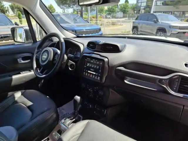 Jeep Renegade 1.3 turbo t4 240 ch phev bva6 4xe eawd north star — photo 18